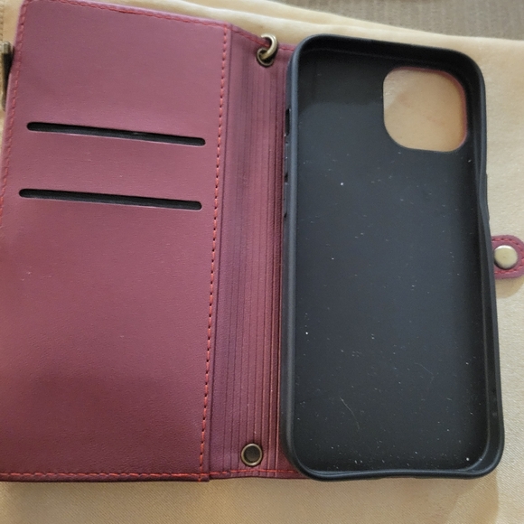 COPY - 15 Iphone 15 cases NEW!!! Girly!!! Wristlets and cases - Picture 16 of 16